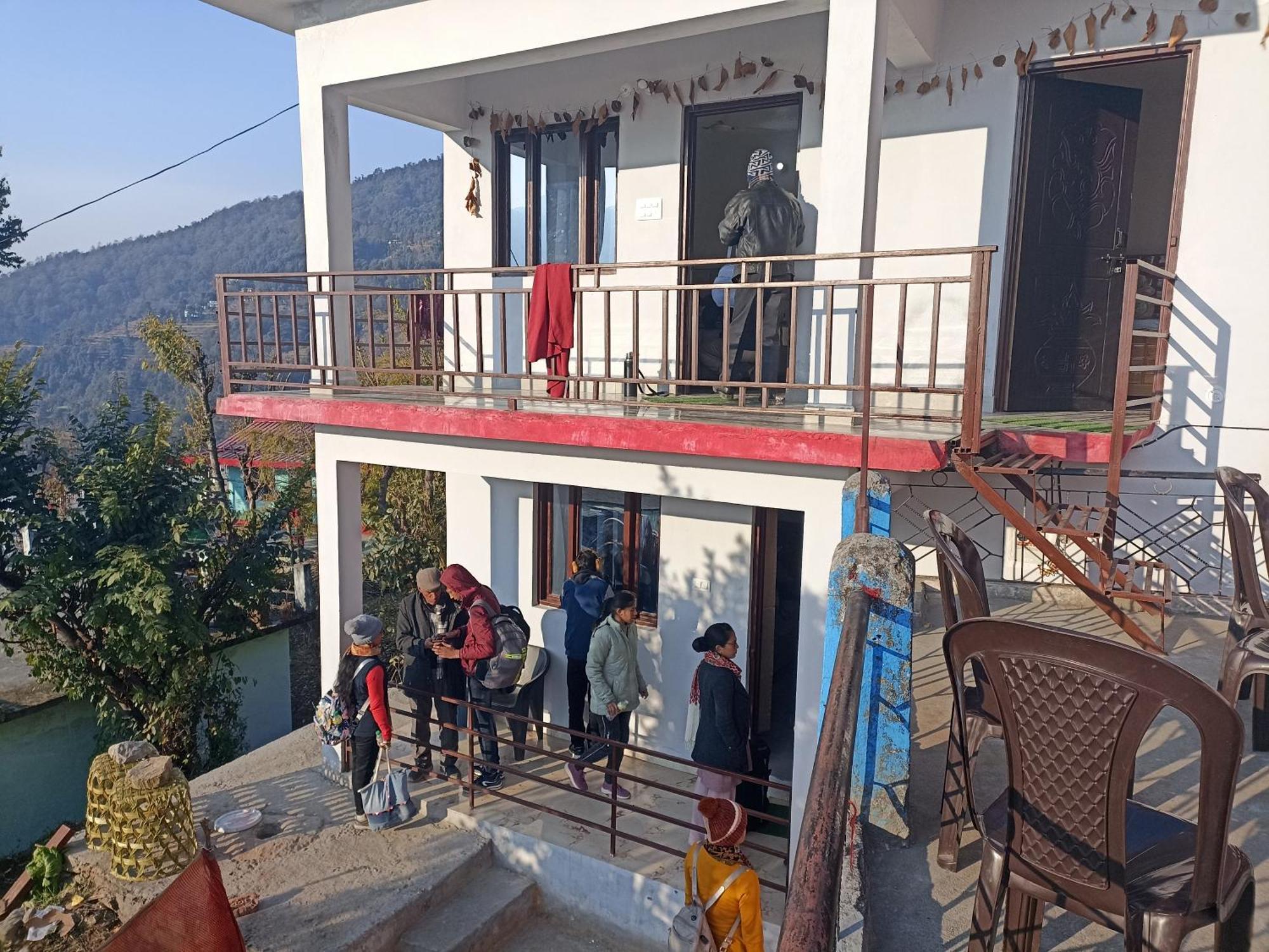 Mayur Homestay Ukhimath Extérieur photo